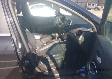 2016 Jeep Cherokee Limited z USA, uszkodzony, nr VIN 1C4PJMDS1GW187190